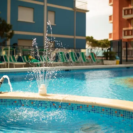 Kennedy Hotel 3*