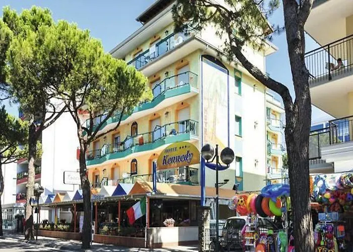 Hotel Kennedy 3*