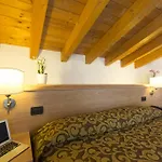 Hotel Kennedy