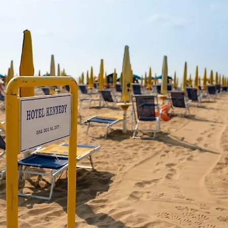 Kennedy Лидо-ди-Езоло