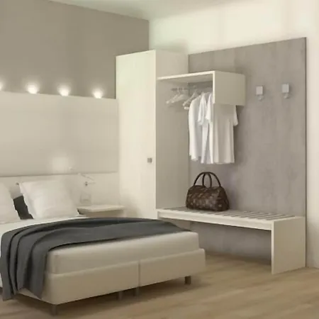 Kennedy Лидо-ди-Езоло